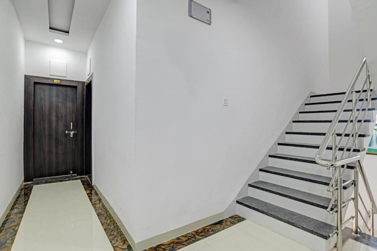 Oyo Flagship Hotel Rudraksh Inn อินดอร์ ภายนอก รูปภาพ